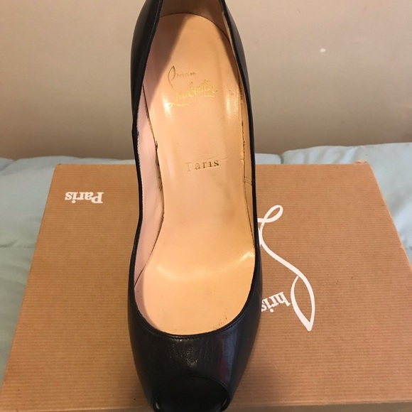 Christian Louboutin Black leather heels - Picture 2 of 4